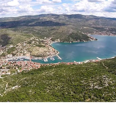 Marko I Ana Apartman Marina